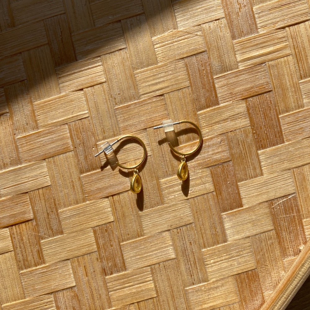 Madewell Gold Tear-Drop Earrings